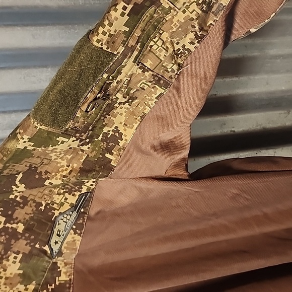 Planet Eclipse Paintball Men's Jersey and Pants Size small/Large Camo NWOT - Picture 5 of 12